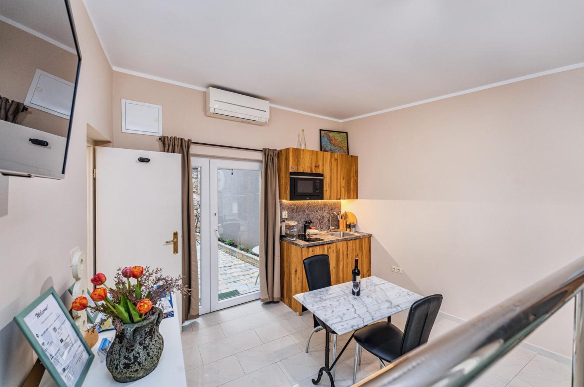 Samm Apartments Sibenik Exterior photo