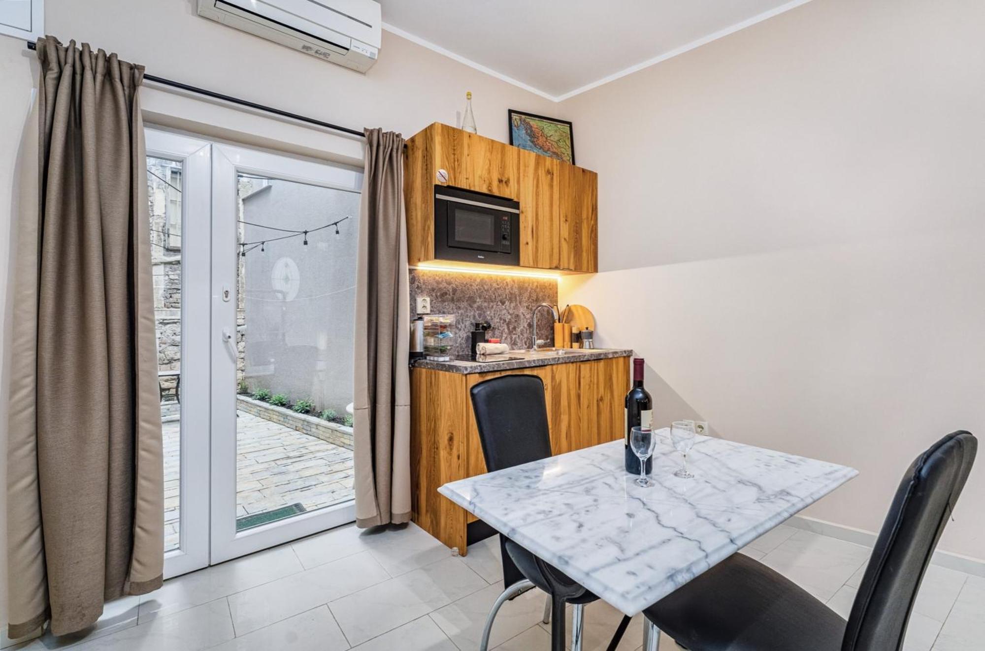 Samm Apartments Sibenik Exterior photo