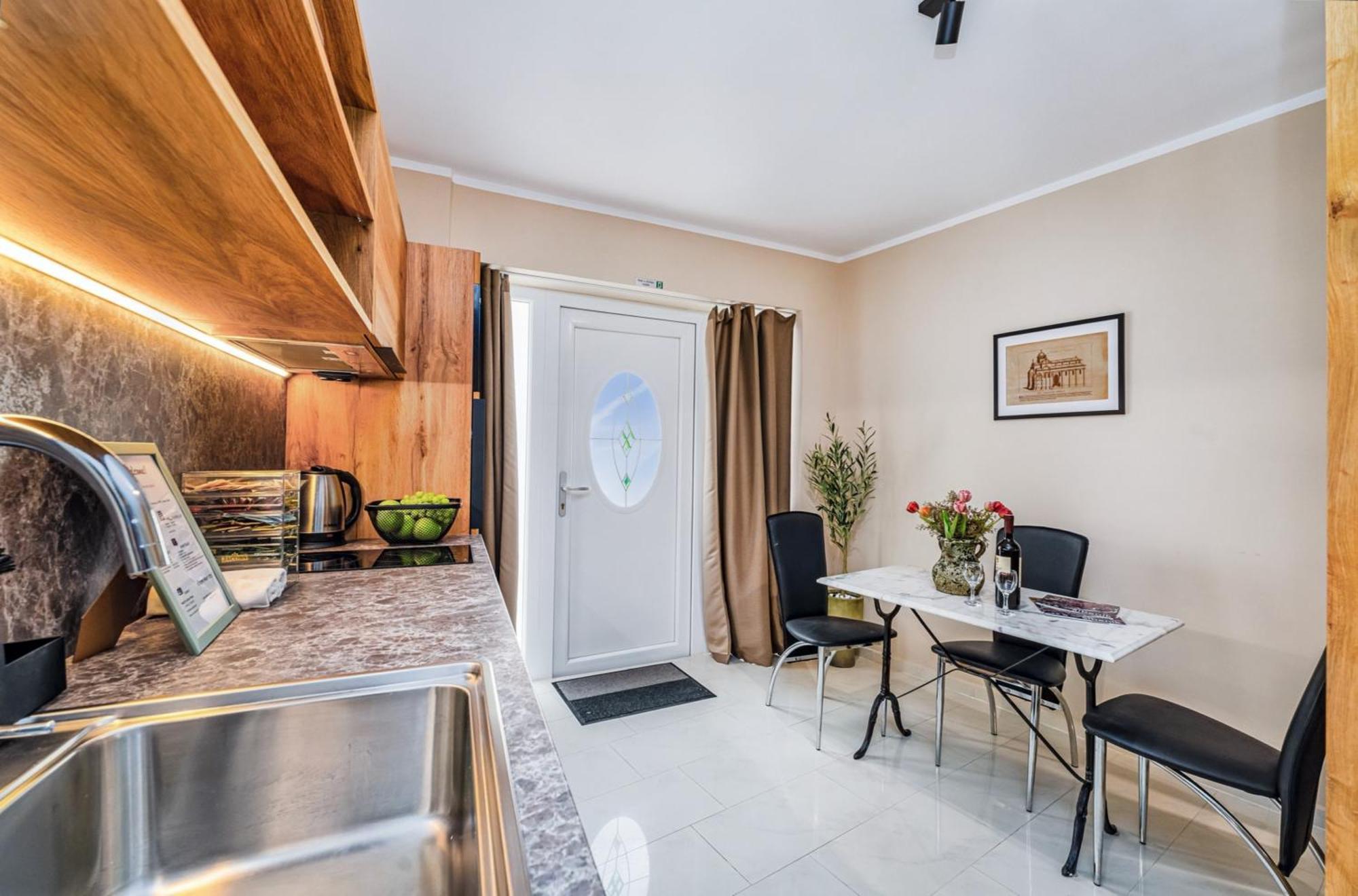 Samm Apartments Sibenik Exterior photo