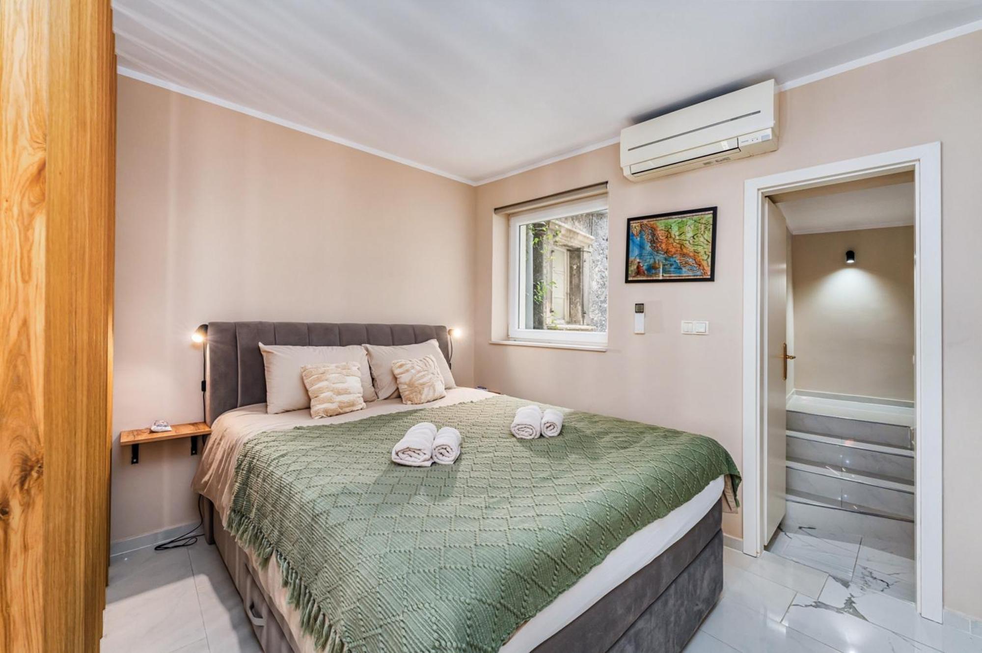 Samm Apartments Sibenik Exterior photo